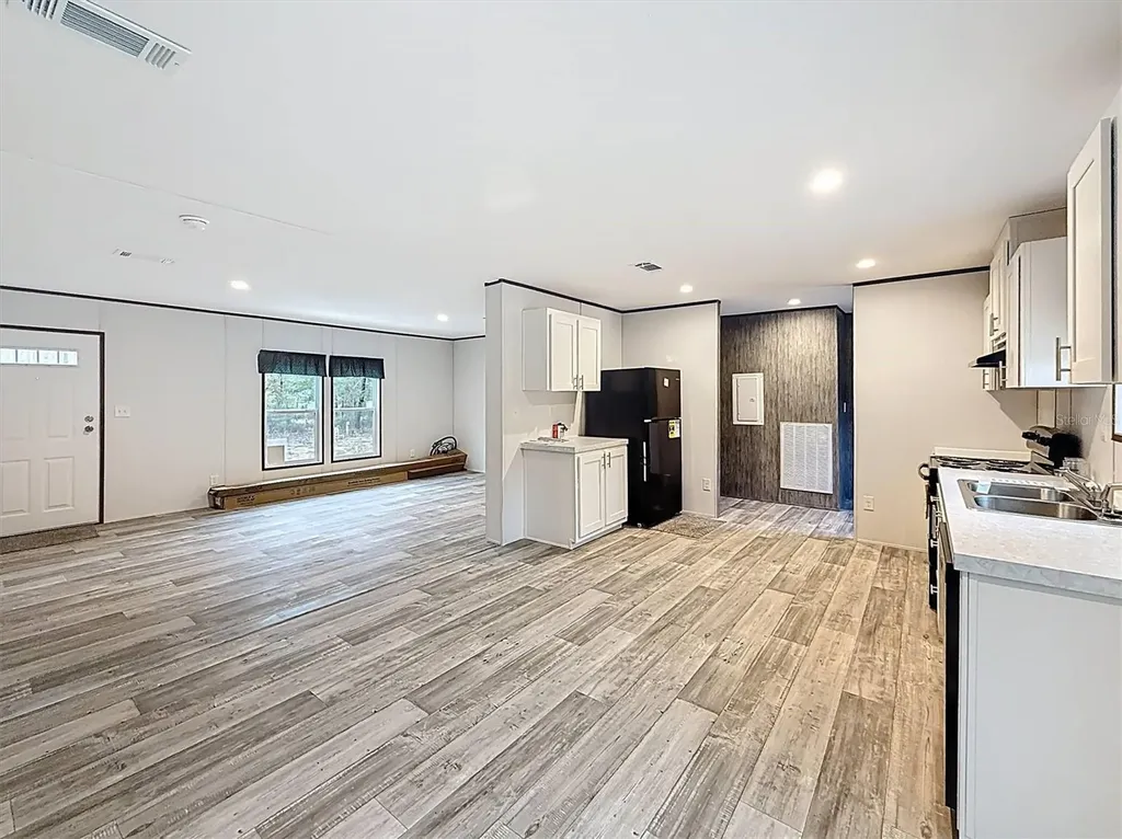 150 Lake Galilee Drive Hawthorne FL 32640