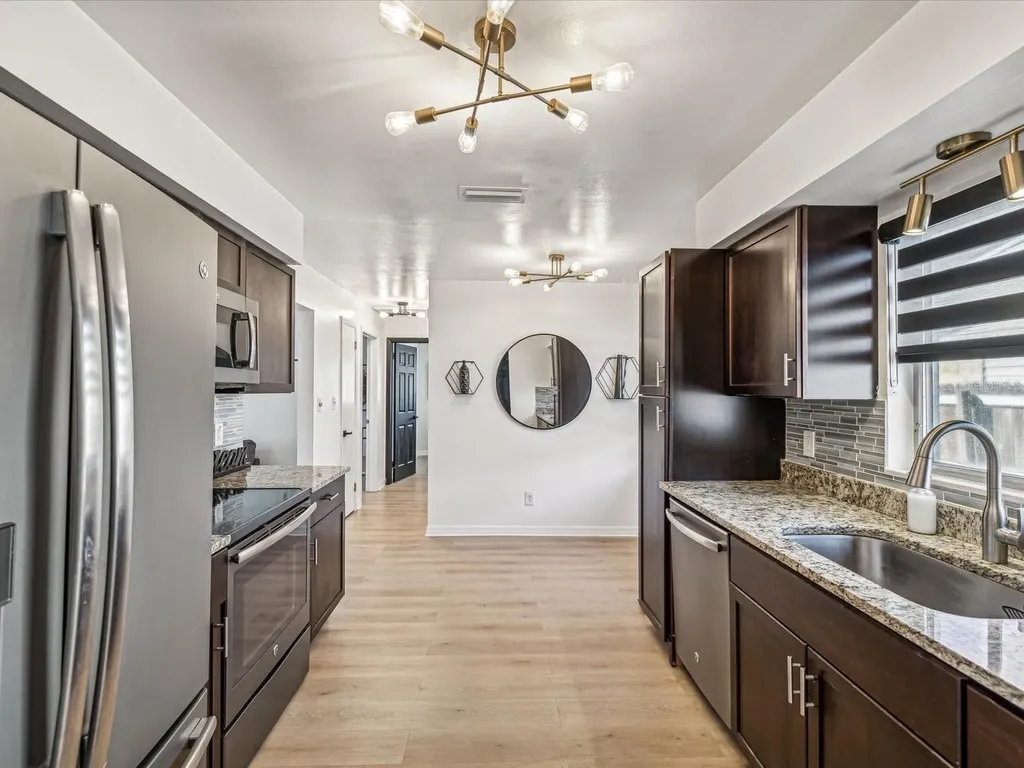 2000 57th Street N St Petersburg FL 33710