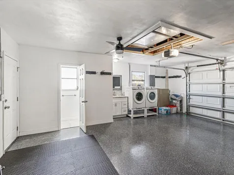 2000 57th Street N St Petersburg FL 33710