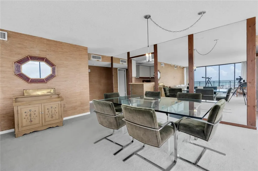 7600 Bayshore Drive Treasure Island FL 33706