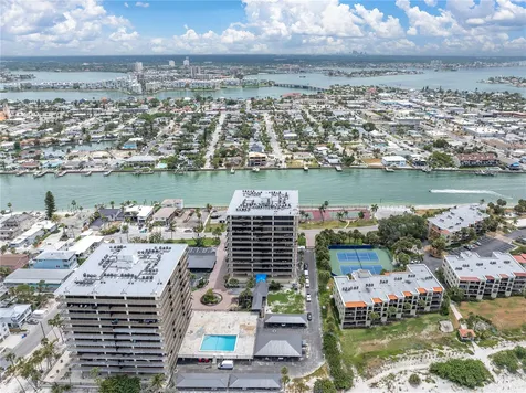 7600 Bayshore Drive Treasure Island FL 33706