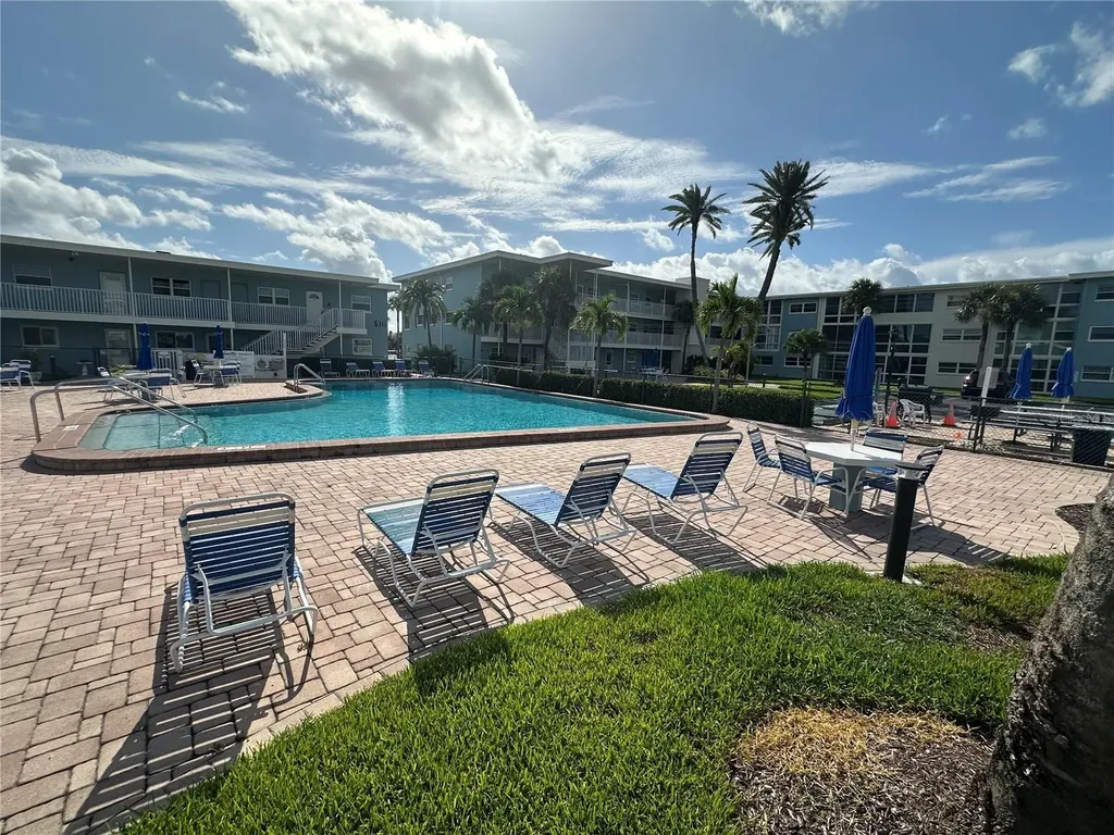 6161 Gulf Winds Drive St Pete Beach FL 33706