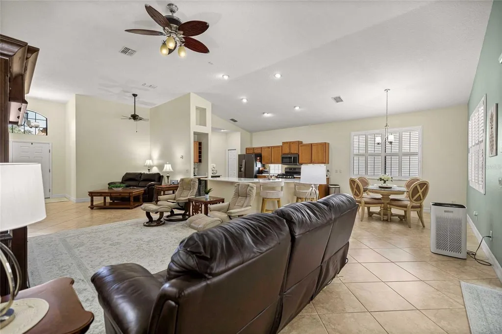 155 W Doerr Path Hernando FL 34442