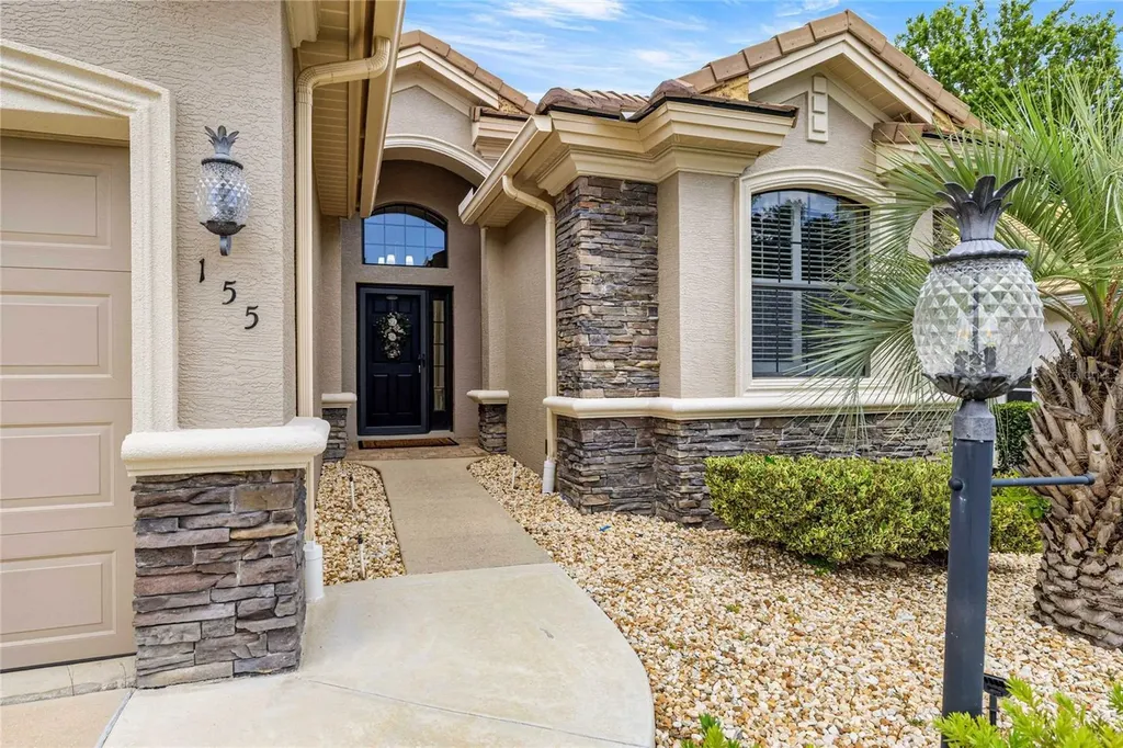 155 W Doerr Path Hernando FL 34442
