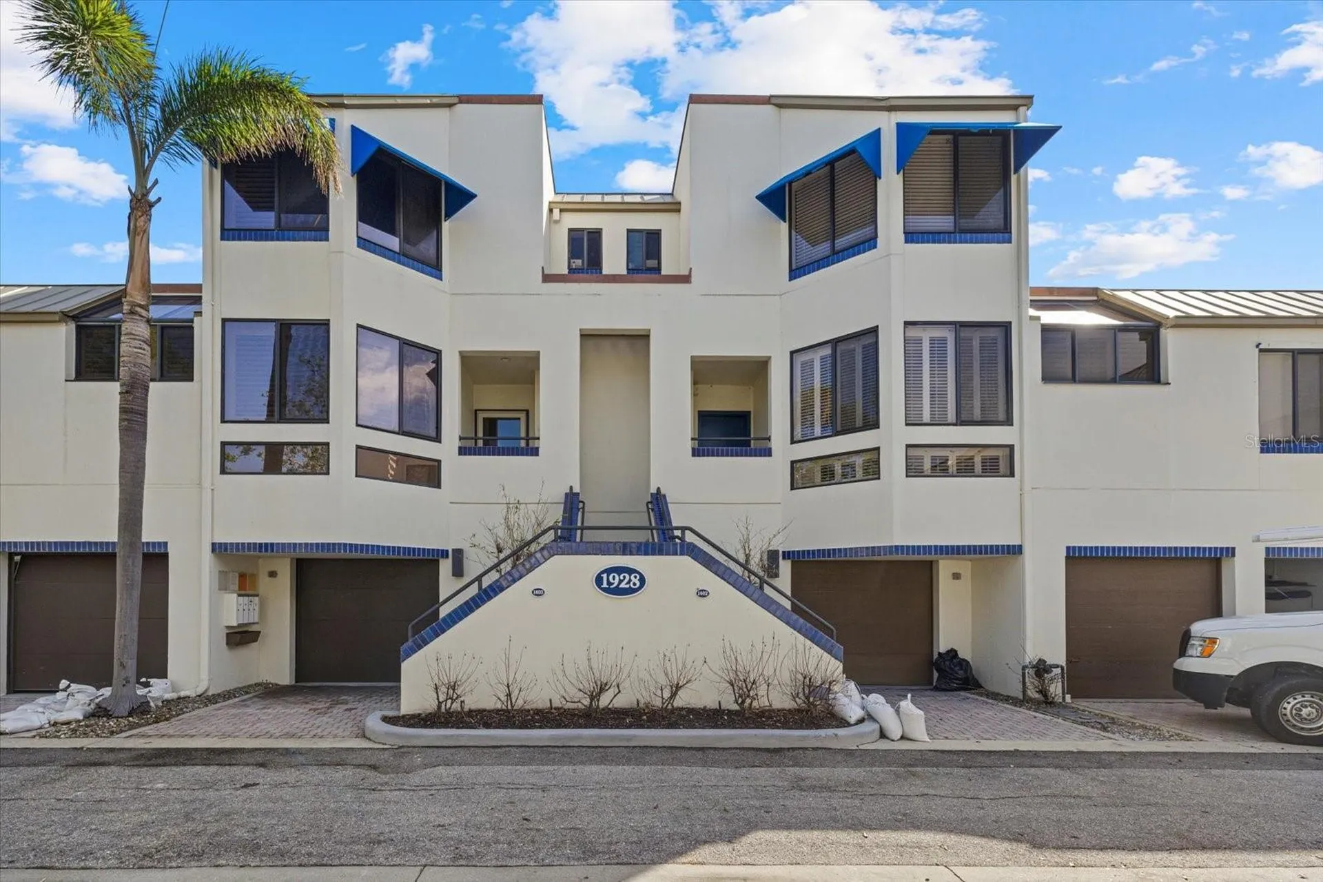 1928 Harbourside Drive Longboat Key FL 34228
