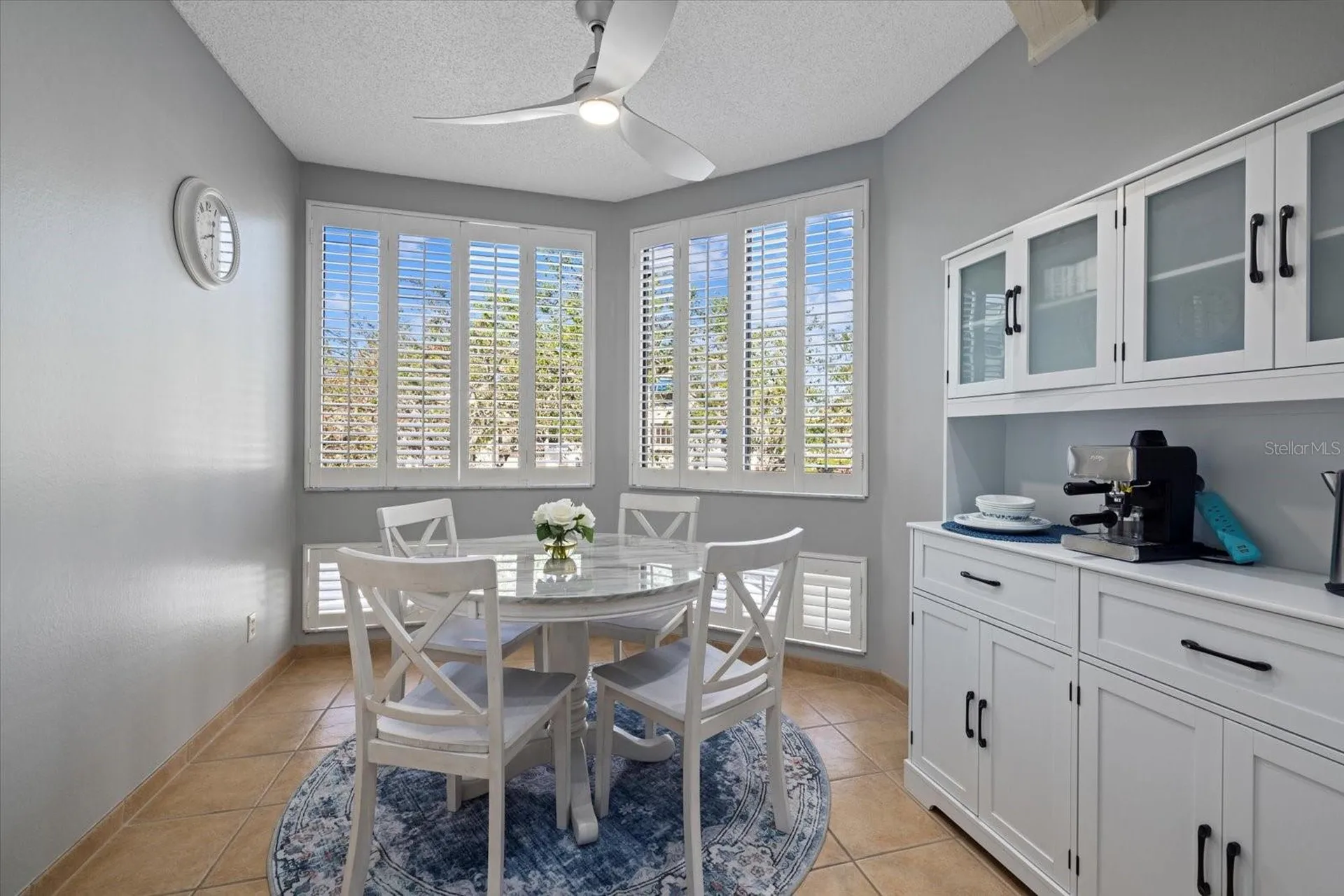 1928 Harbourside Drive Longboat Key FL 34228