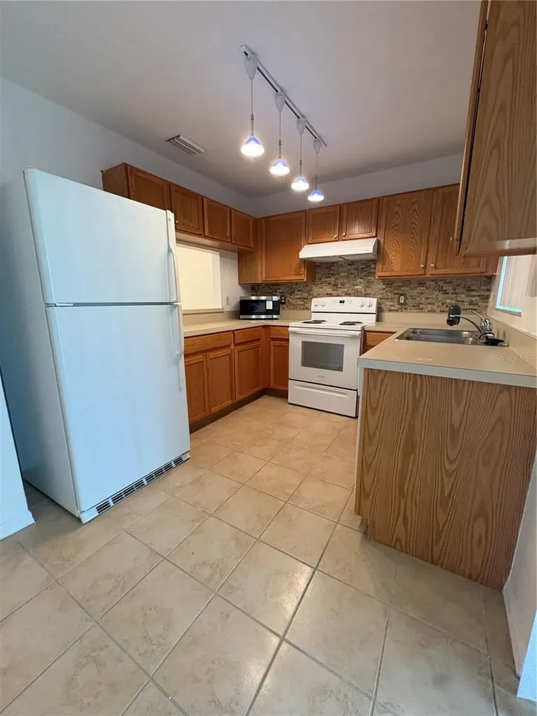 1324 Kelridge Place Brandon FL 33511