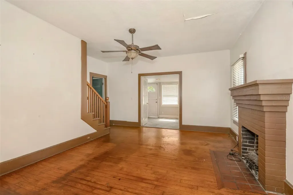 3232 Moores Lake Road Dover FL 33527
