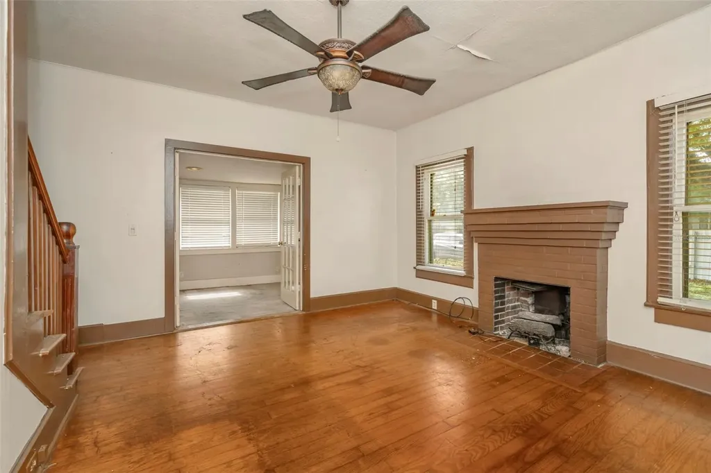 3232 Moores Lake Road Dover FL 33527