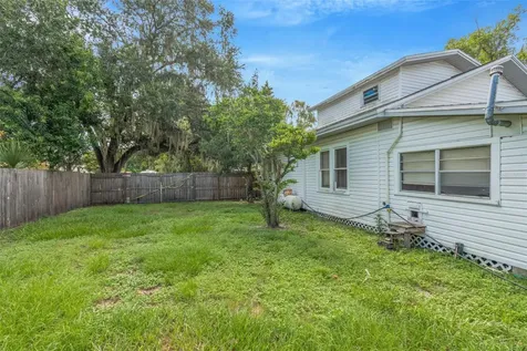 3232 Moores Lake Road Dover FL 33527