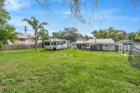 3232 Moores Lake Road Dover FL 33527