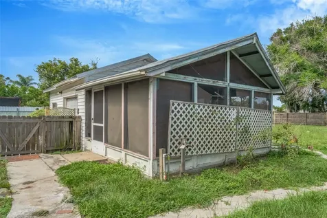3232 Moores Lake Road Dover FL 33527