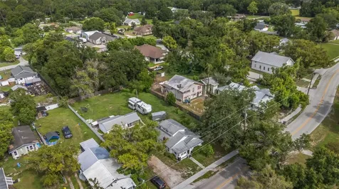 3232 Moores Lake Road Dover FL 33527