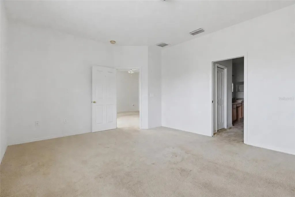31421 Shaker Circle Wesley Chapel FL 33543