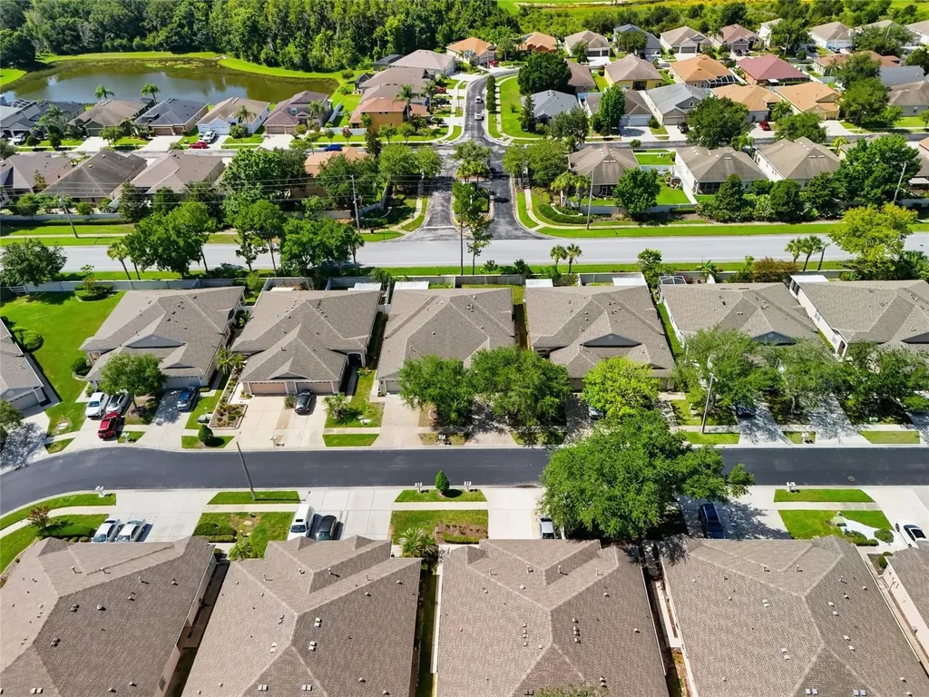 31421 Shaker Circle Wesley Chapel FL 33543