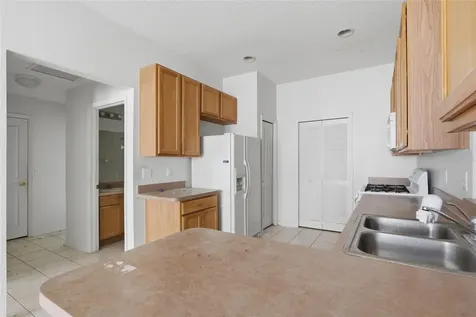 31421 Shaker Circle Wesley Chapel FL 33543