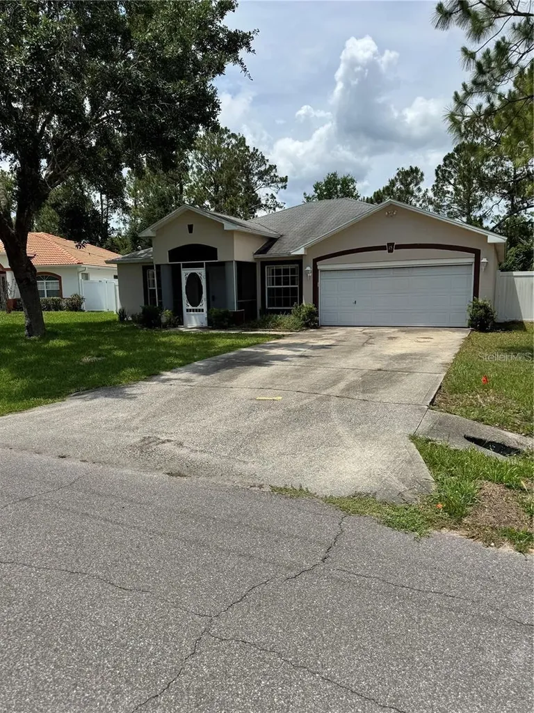 15 Prattwood Lane Palm Coast FL 32164