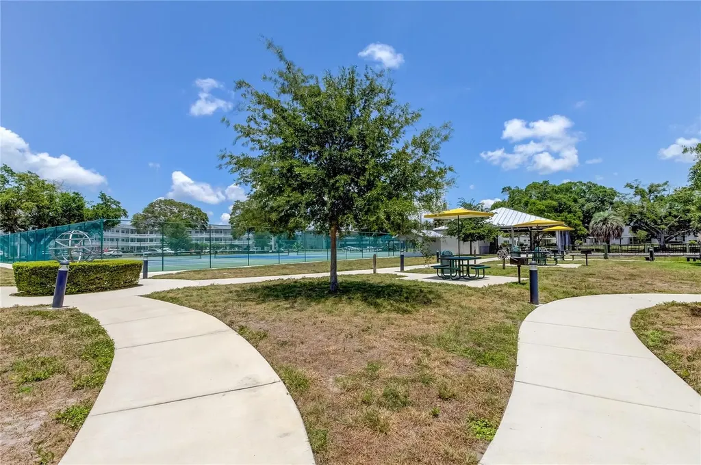 2430 Florentine Way Clearwater FL 33763