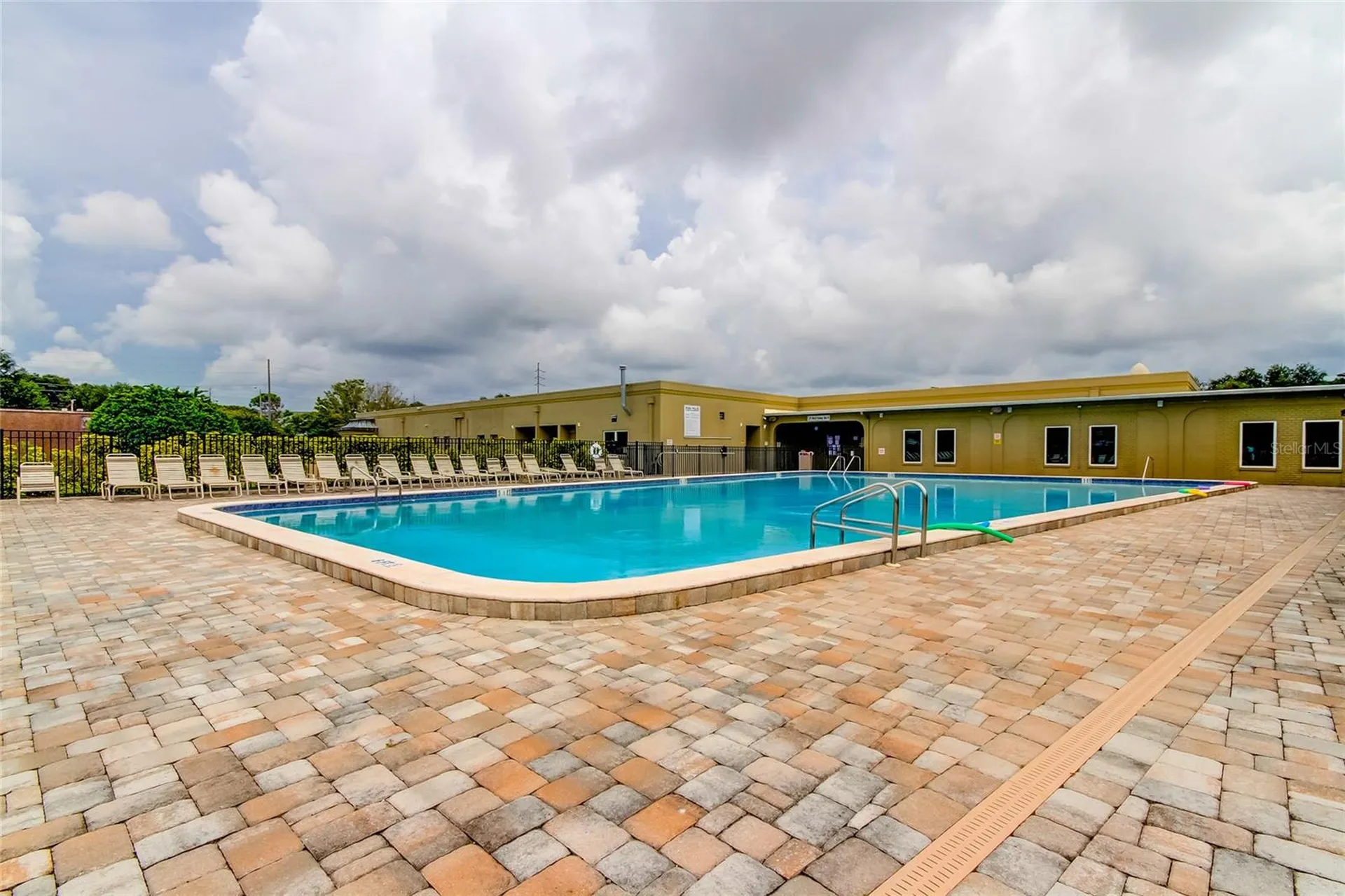 2430 Florentine Way Clearwater FL 33763