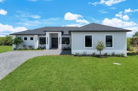 15301 Acorn Circle Port Charlotte FL 33981