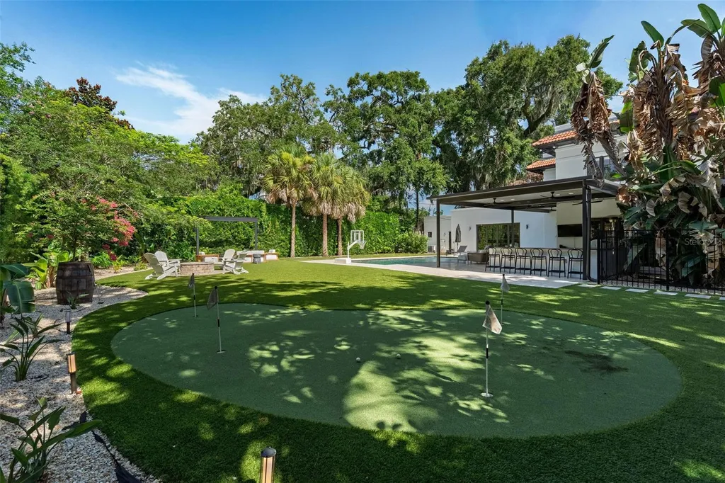 906 Alhambra Court Orlando FL 32804