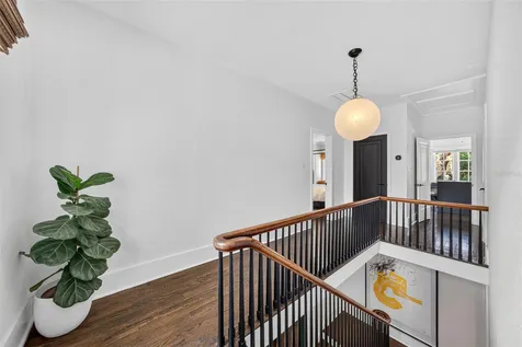 906 Alhambra Court Orlando FL 32804