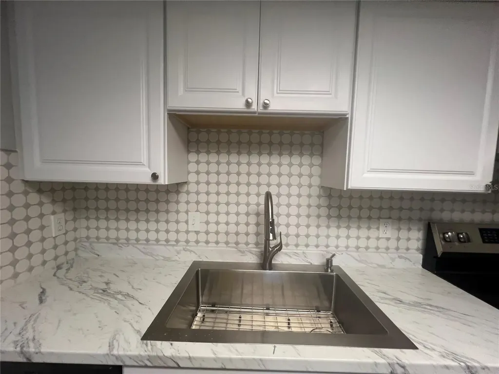 4022 Beaver Ln NE Port Charlotte FL 33952