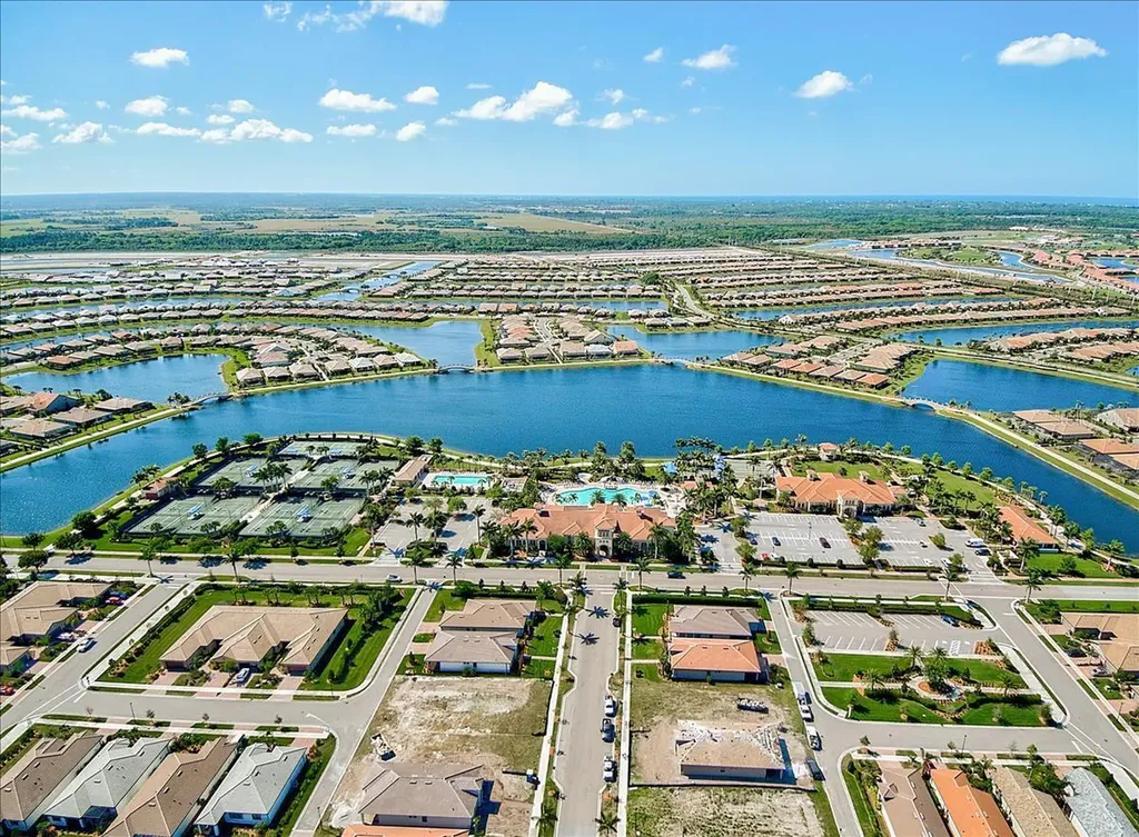 19731 Quisto Street Venice FL 34292