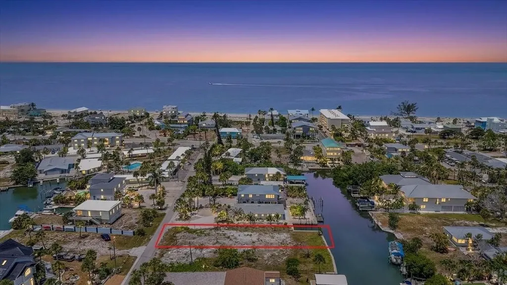 180 Mockingbird Lane Englewood FL 34223
