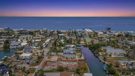 180 Mockingbird Lane Englewood FL 34223