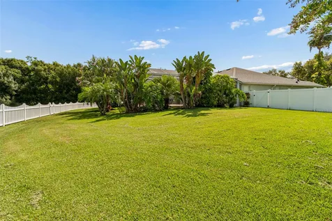 5304 Clouds Peak Drive Lutz FL 33558