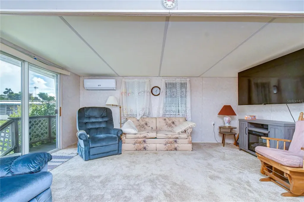 37344 Hammond Drive Zephyrhills FL 33541