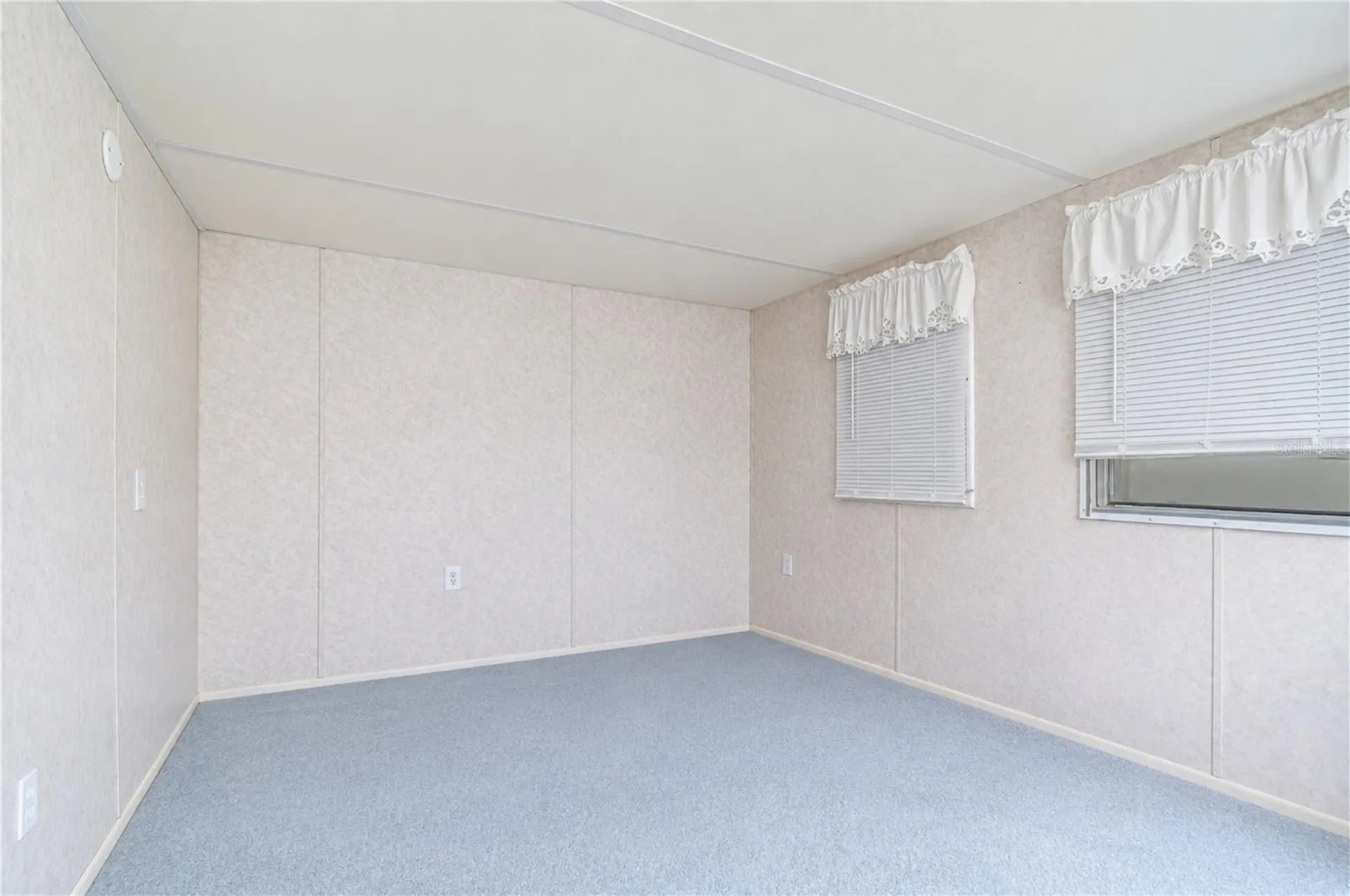 37344 Hammond Drive Zephyrhills FL 33541