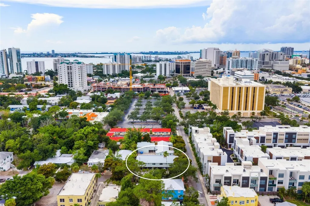308 Ohio Place Sarasota FL 34236
