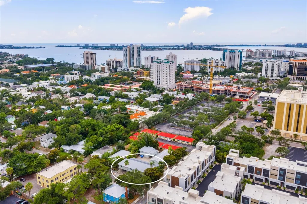 308 Ohio Place Sarasota FL 34236