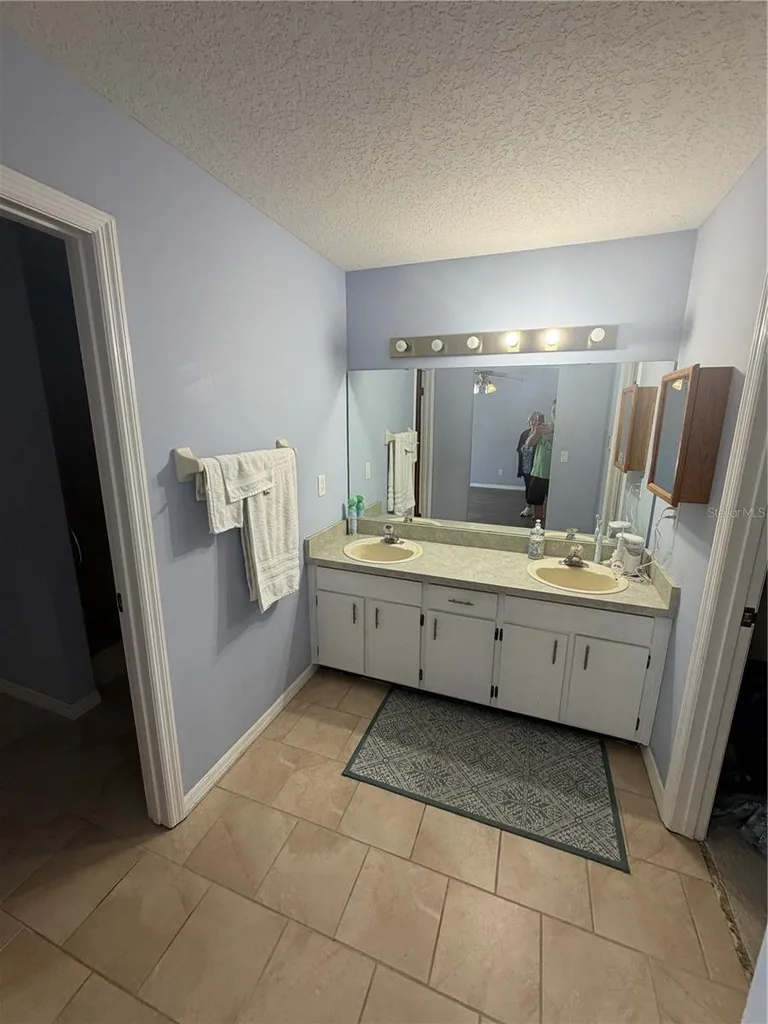 5915 Sheryl Anita Street Oviedo FL 32765