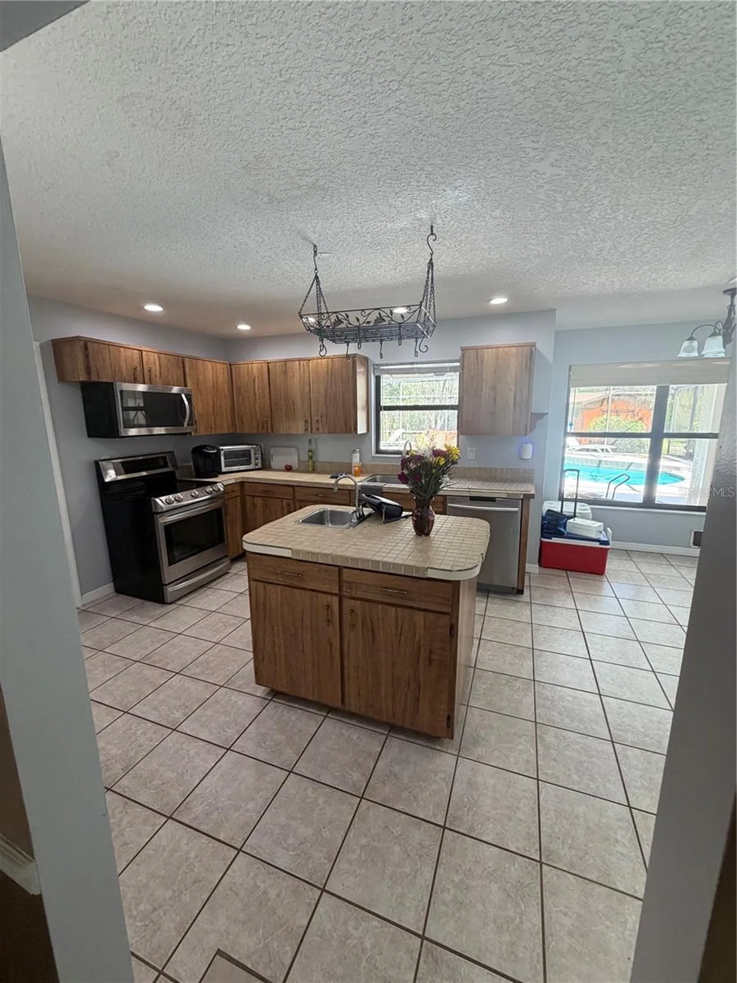 5915 Sheryl Anita Street Oviedo FL 32765