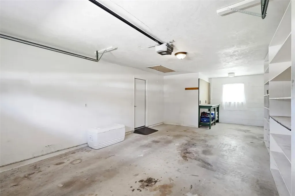 411 S Brooks Avenue Deland FL 32720