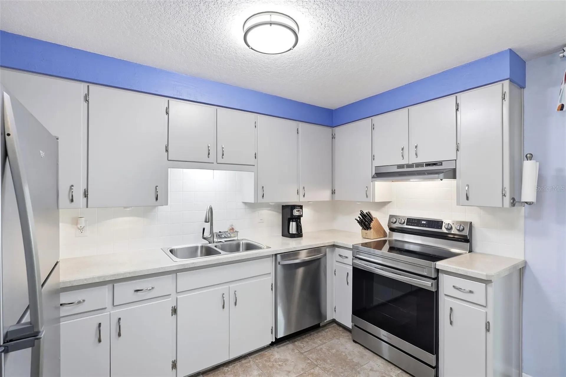 411 S Brooks Avenue Deland FL 32720