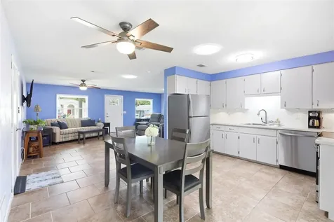 411 S Brooks Avenue Deland FL 32720
