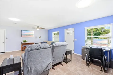 411 S Brooks Avenue Deland FL 32720