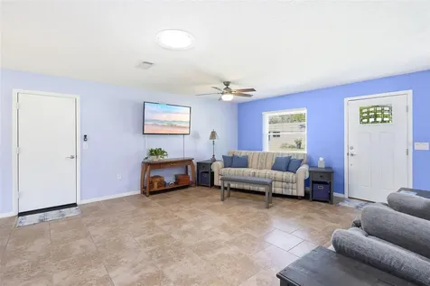 411 S Brooks Avenue Deland FL 32720