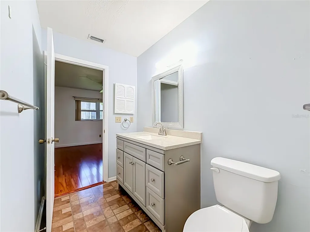 2465 Northside Drive Clearwater FL 33761