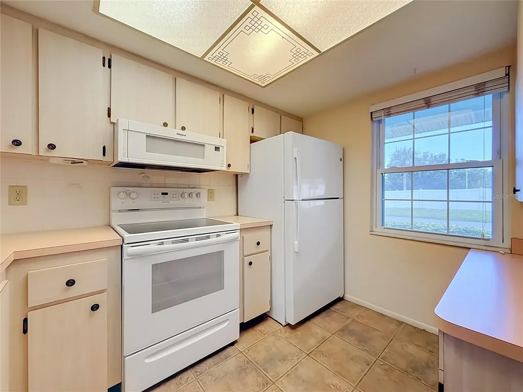 2465 Northside Drive Clearwater FL 33761