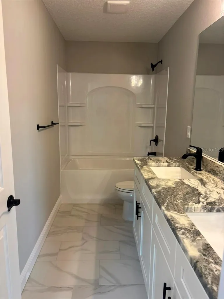 1854 W Cary Drive Dunnellon FL 34434