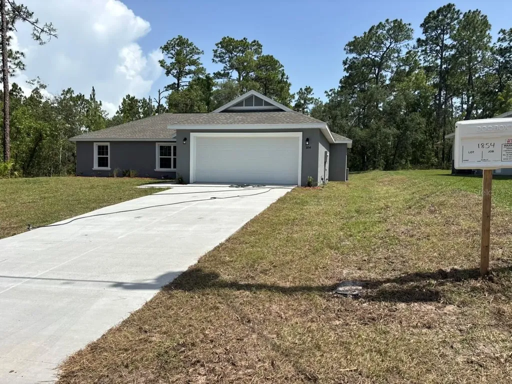 1854 W Cary Drive Dunnellon FL 34434