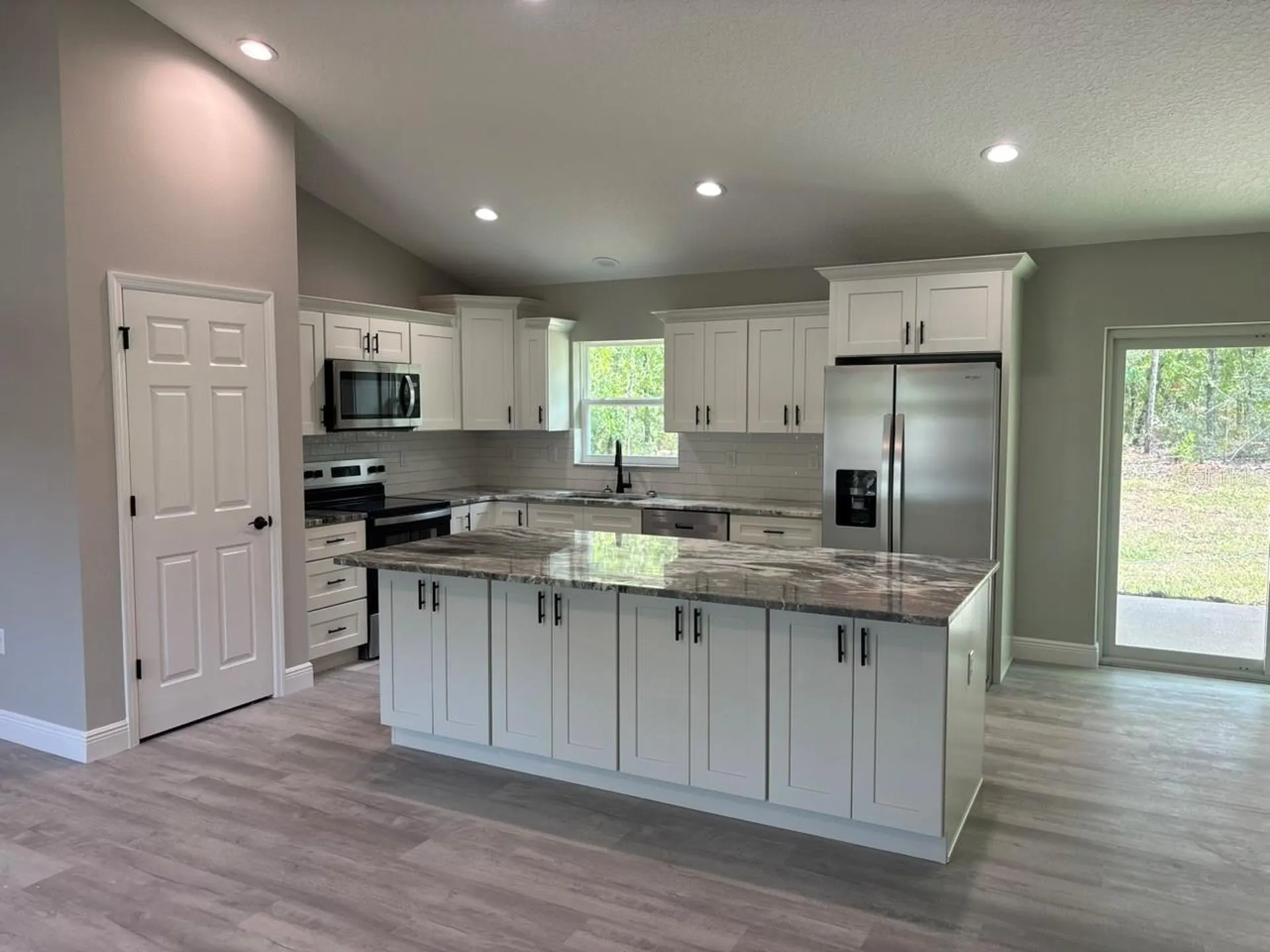 1854 W Cary Drive Dunnellon FL 34434