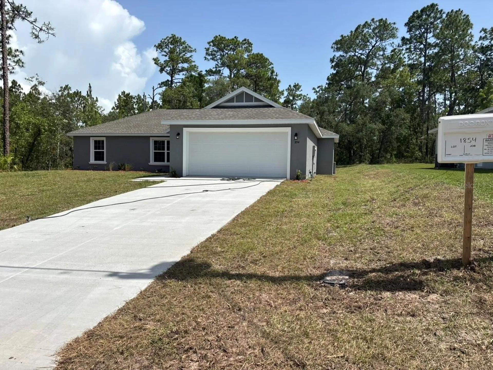 1854 W Cary Drive Dunnellon FL 34434
