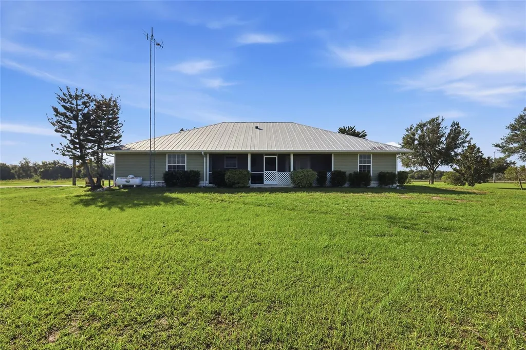 1277 SW East Creek Trail Arcadia FL 34266