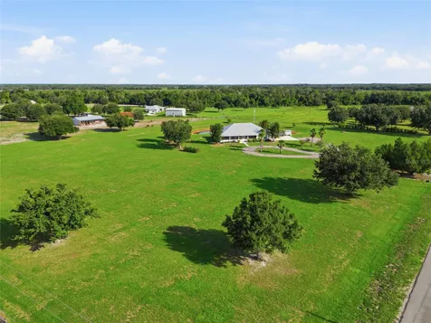 1277 SW East Creek Trail Arcadia FL 34266